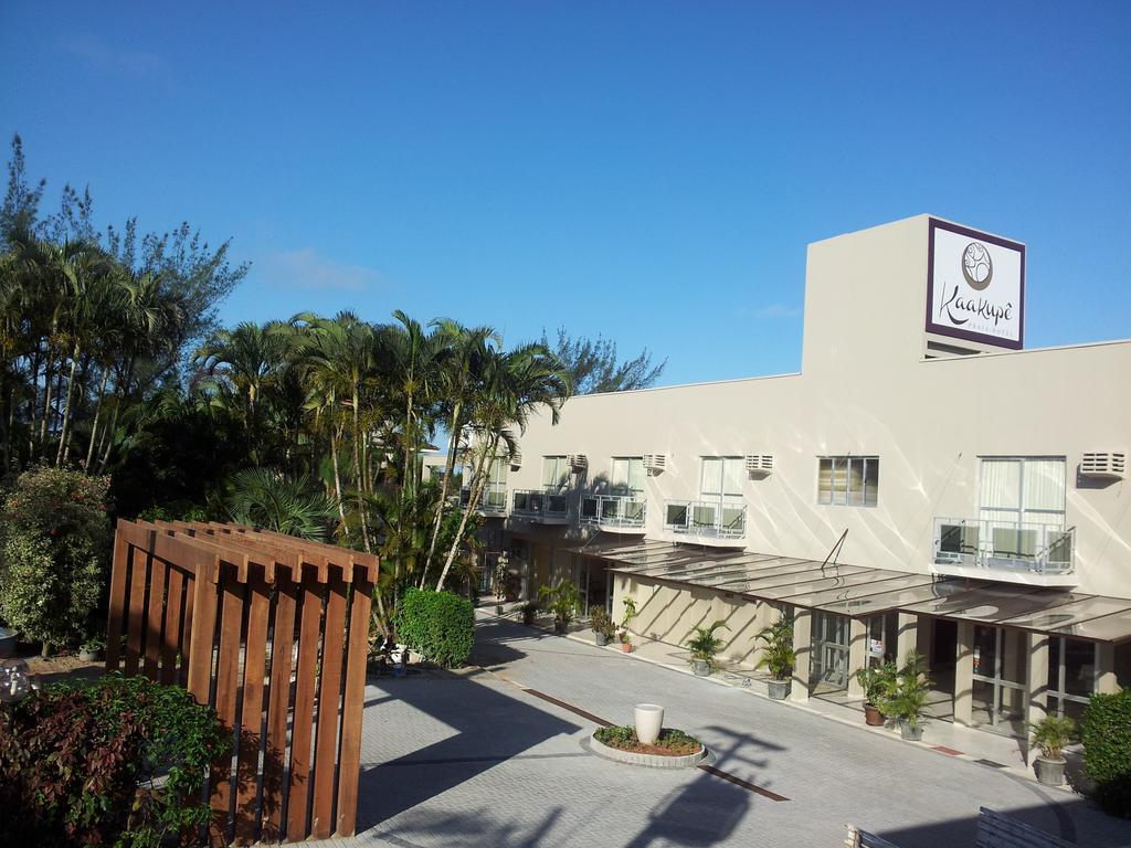 גוארטובה Kaakupe Praia Hotel מראה חיצוני תמונה