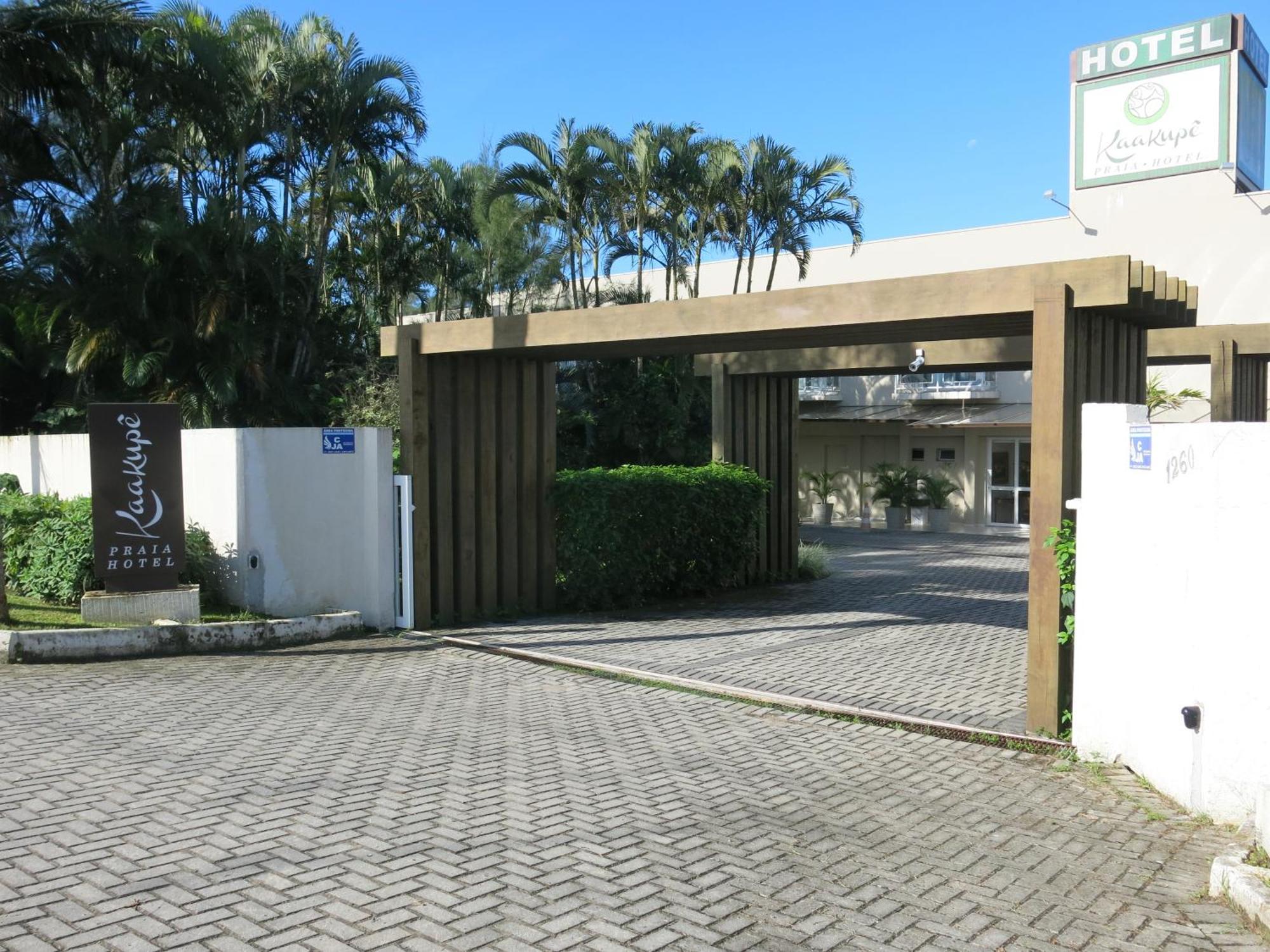גוארטובה Kaakupe Praia Hotel מראה חיצוני תמונה